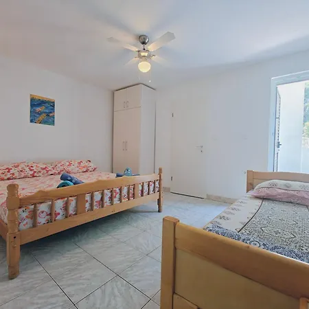 Robinson Monte Cristo *