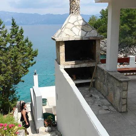 Robinson Monte Cristo アパート Bogomolje