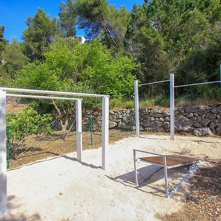 アパート Robinson Monte Cristo *